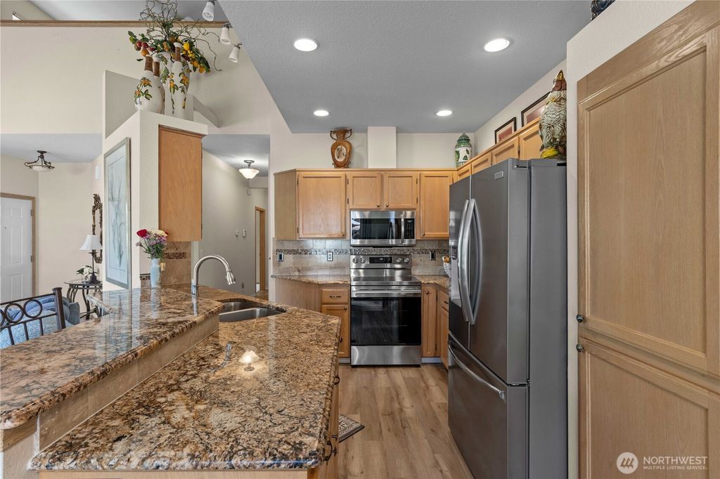 Photo of 12616 132nd Avenue Ct E, Puyallup, WA 98374 (MLS # 2544469)