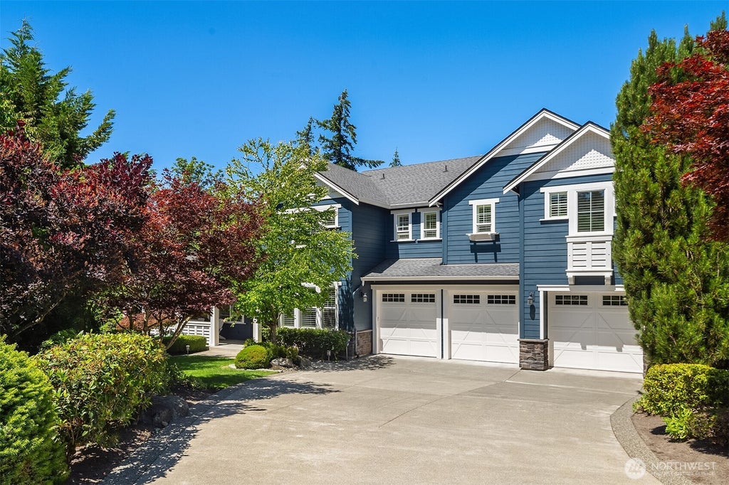 Photo of 13907 SE 81st Place, Newcastle, WA 98059 (MLS # 2551836)