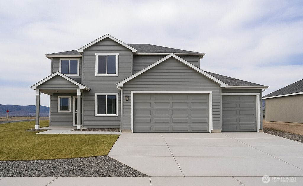 Photo of 0 Lot 18 Poplar Street, Royal City, WA 99357 (MLS # 2456711)