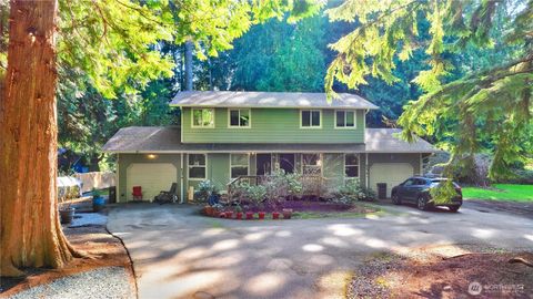 Photo of 4234 Winns Hollow Lane, Clinton, WA 98236 (MLS # 2499093)