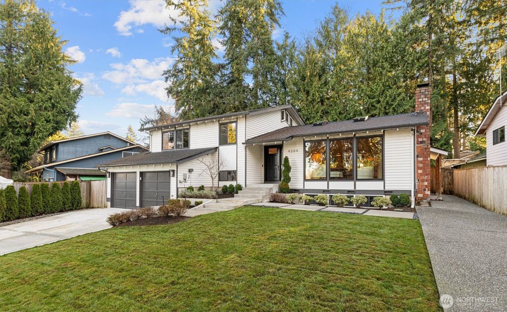 Photo of 9209 NE 142nd Way, Kirkland, WA 98034 (MLS # 2467575)