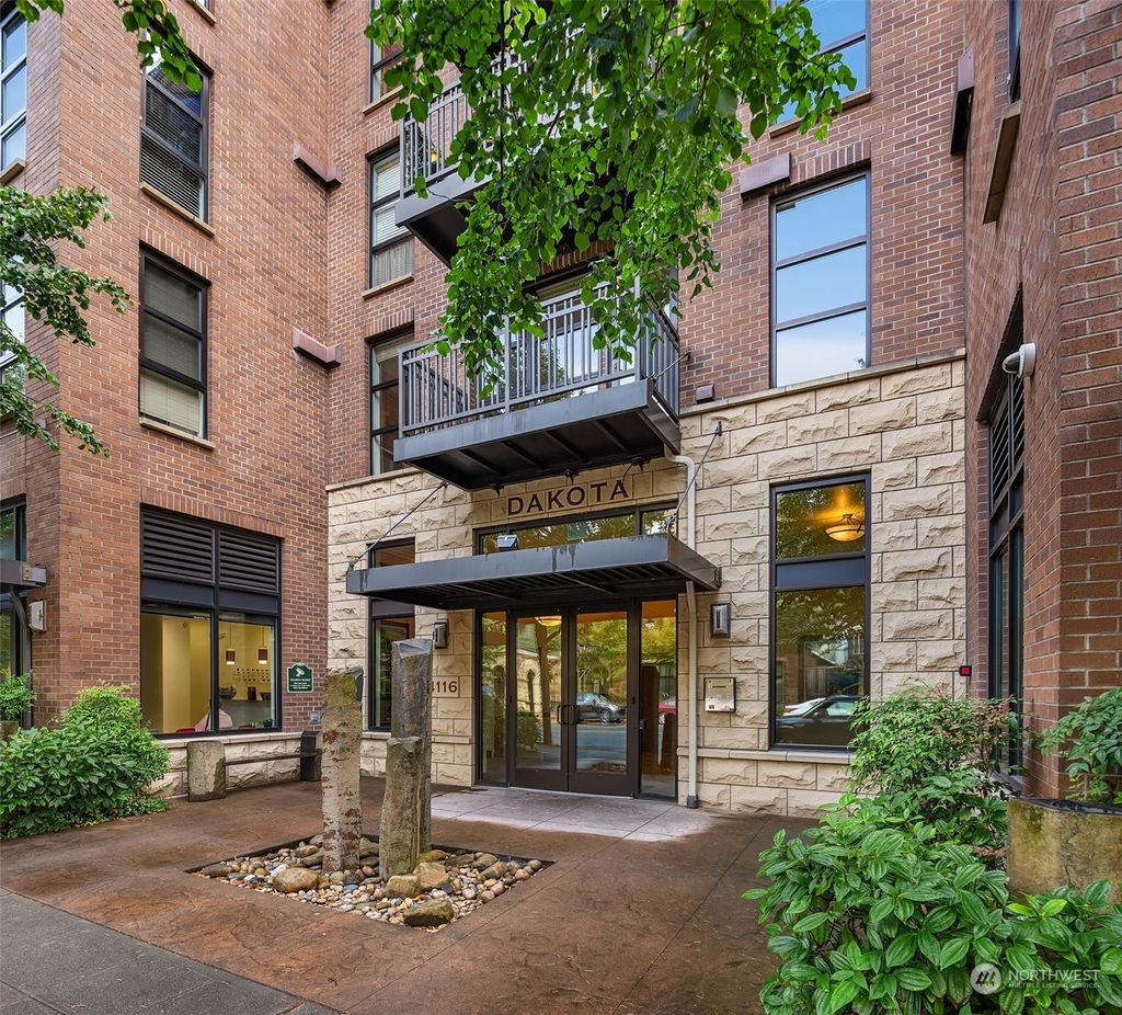 Photo of 4116 California Avenue SW #201, Seattle, WA 98116 (MLS # 2288879)