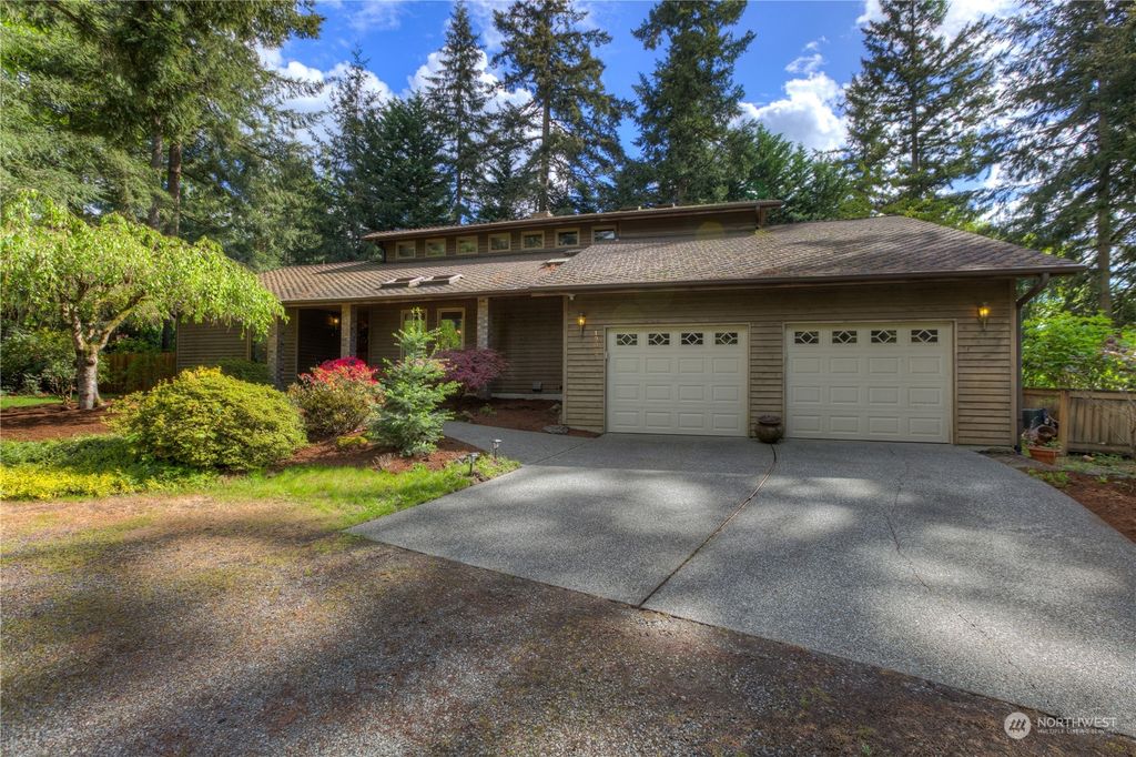 Photo of 19003 146th Avenue SE, Renton, WA 98058 (MLS # 2234780)