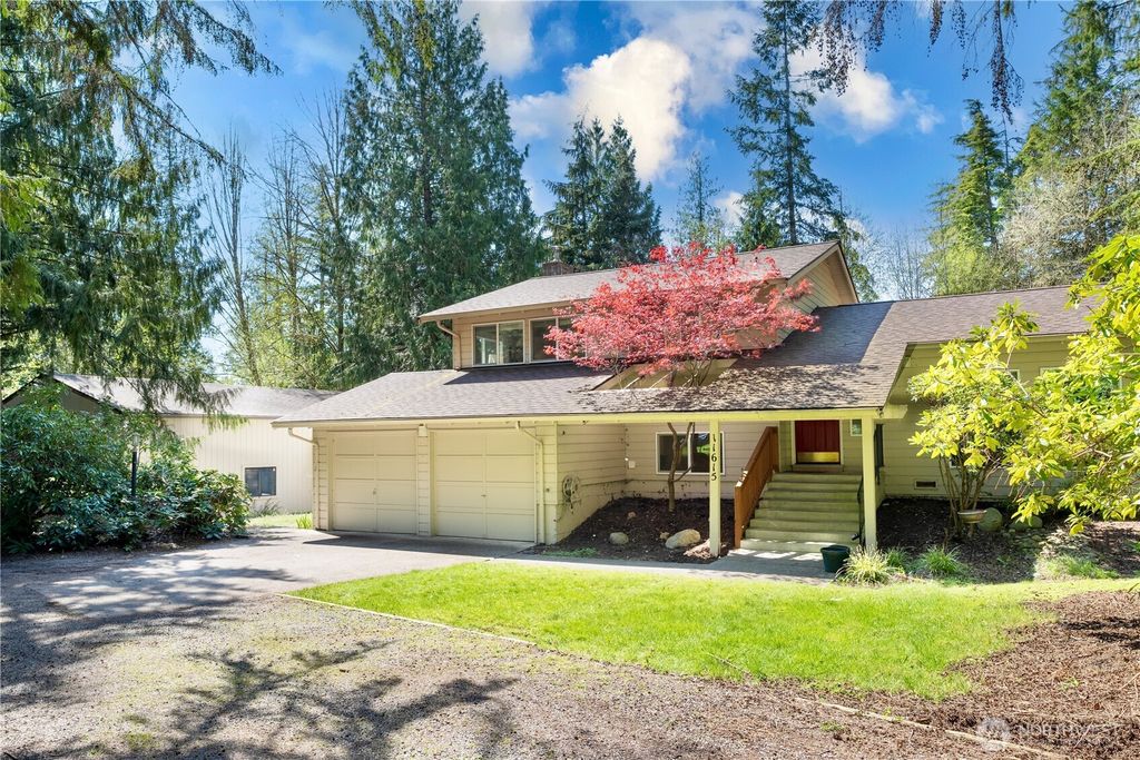 Photo of 11615 200th Avenue NE, Redmond, WA 98053 (MLS # 2414302)