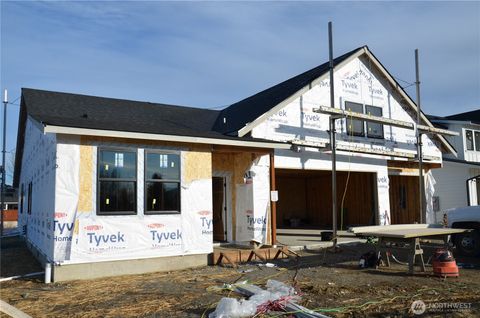 Photo of 632 Legacy Way, Sedro Woolley, WA 98284 (MLS # 2468953)