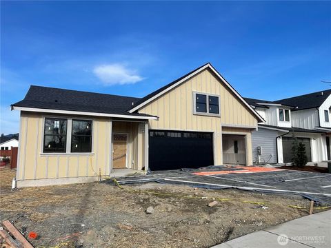Photo of 632 Legacy Way, Sedro Woolley, WA 98284 (MLS # 2468953)