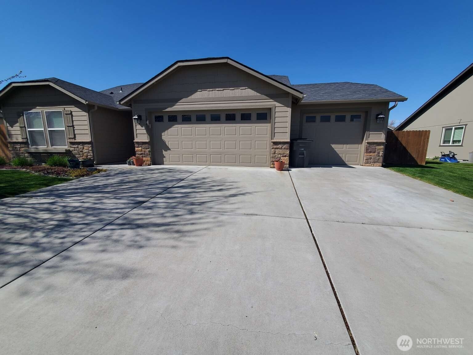 192 S Osborne Street