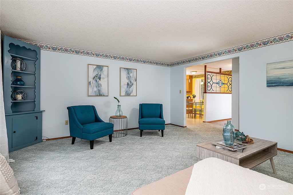 Photo of 10127 36th Street SE, Lake Stevens, WA 98258 (MLS # 2022473)