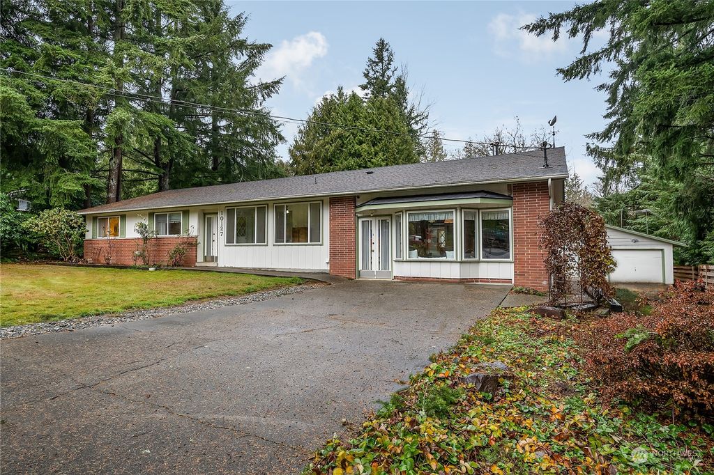 Photo of 10127 36th Street SE, Lake Stevens, WA 98258 (MLS # 2022473)