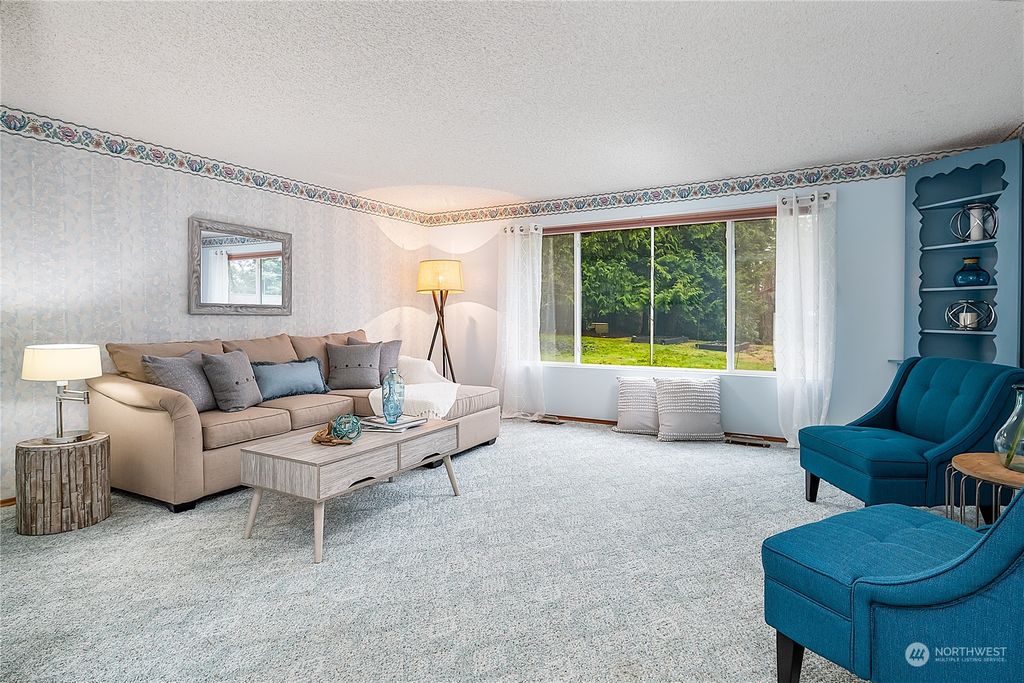 Photo of 10127 36th Street SE, Lake Stevens, WA 98258 (MLS # 2022473)