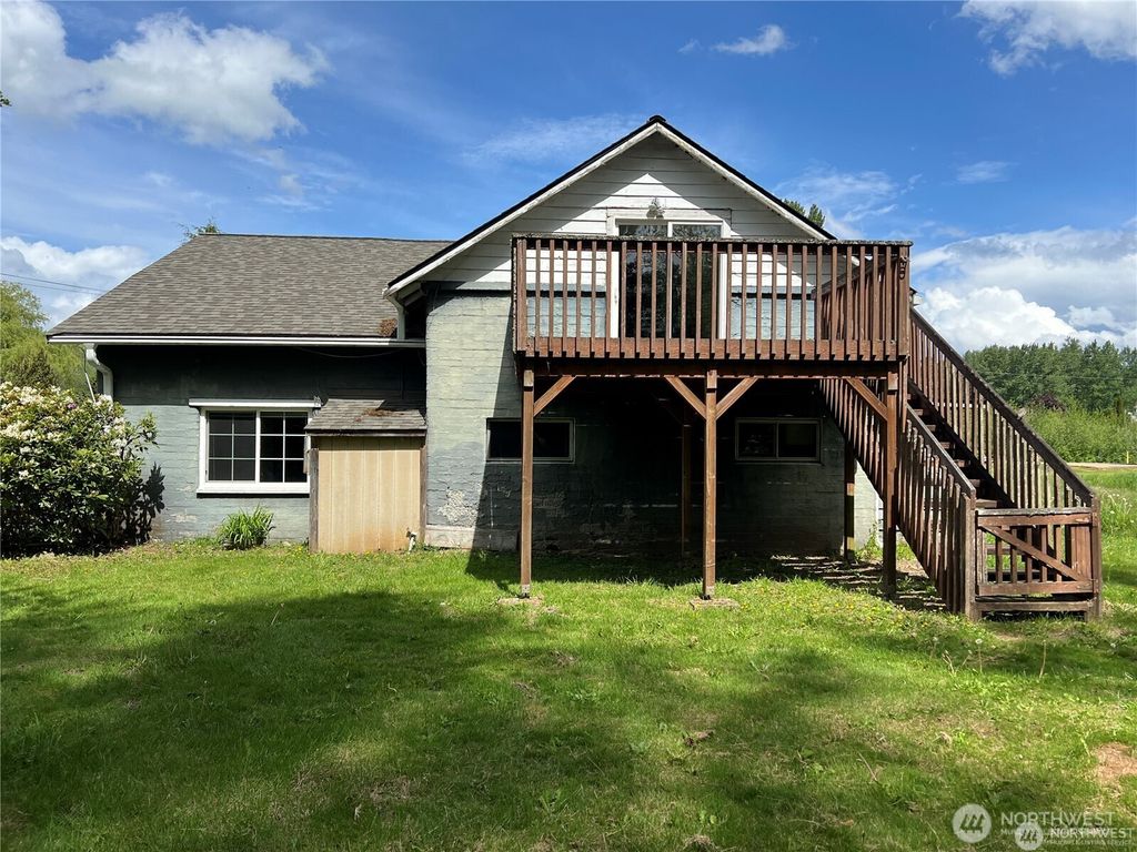 Photo of 4086 Valley Hwy Hwy, Deming, WA 98244 (MLS # 2457929)