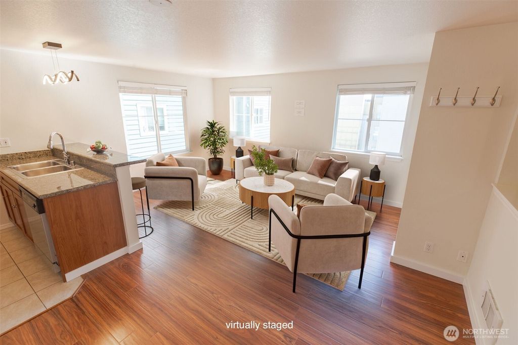 Photo of 300 10th Avenue #A203, Seattle, WA 98122 (MLS # 2411297)