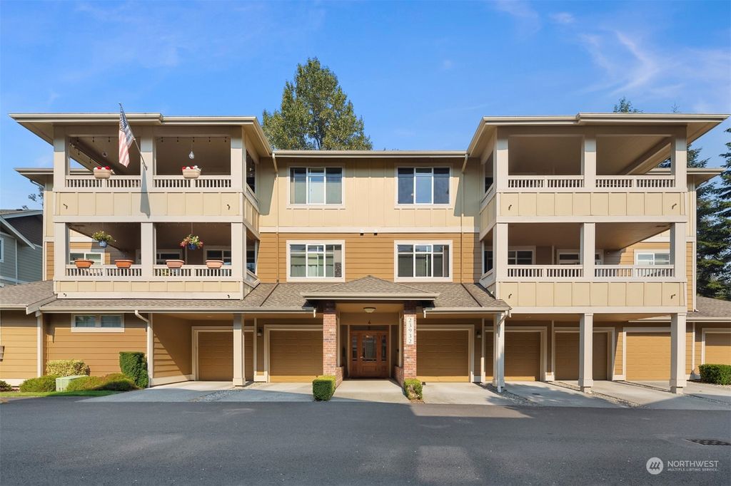 Photo of 23932 NE 115th Lane #101, Redmond, WA 98053 (MLS # 2268942)