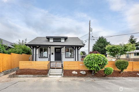 Photo of 8416 Duncan Avenue S, Seattle, WA 98118 (MLS # 2456850)