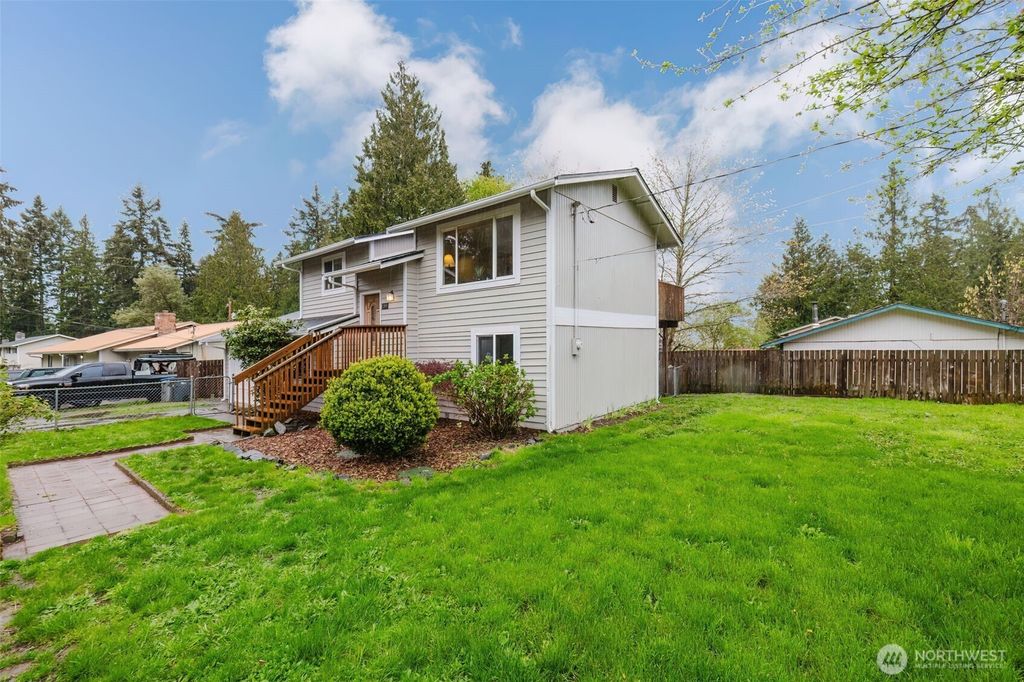 Photo of 2045 California Avenue E, Port Orchard, WA 98366 (MLS # 2508155)