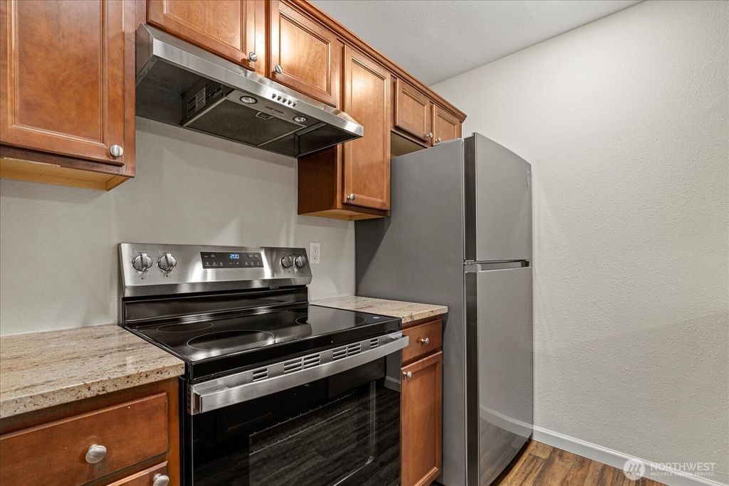 Photo of 3233 NE 12th Street #208, Renton, WA 98056 (MLS # 2418468)