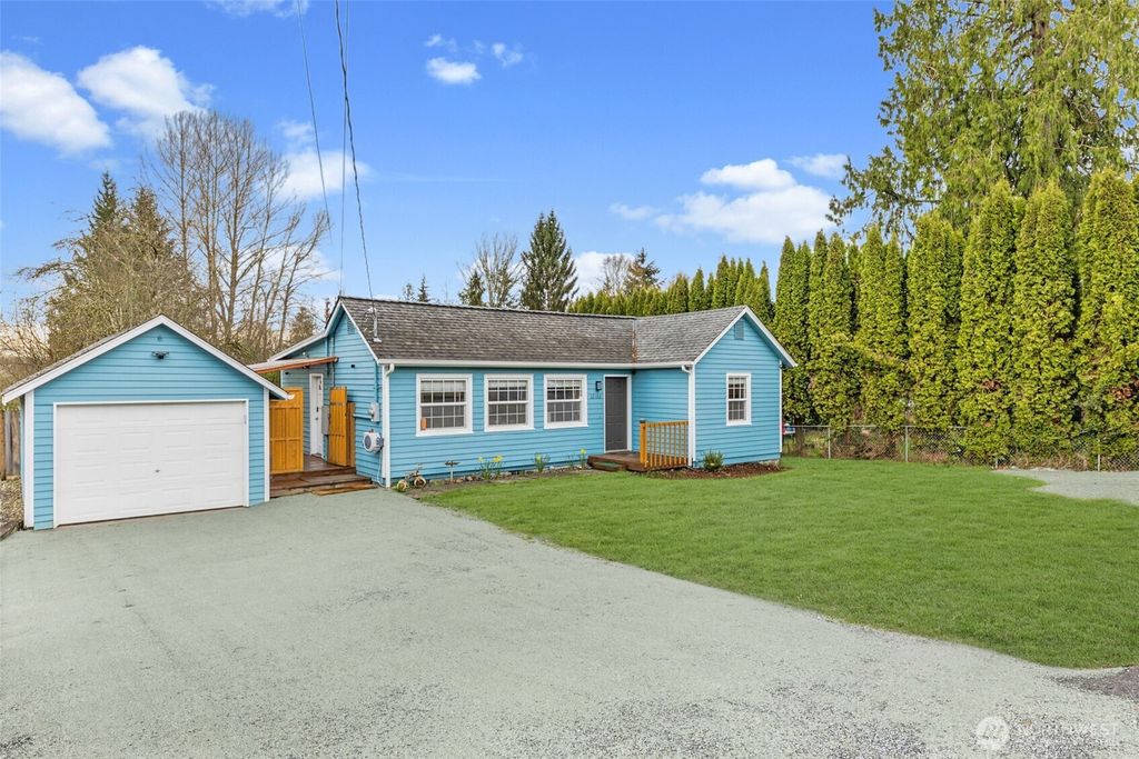 Photo of 12102 22nd Street NE, Lake Stevens, WA 98258 (MLS # 2350103)