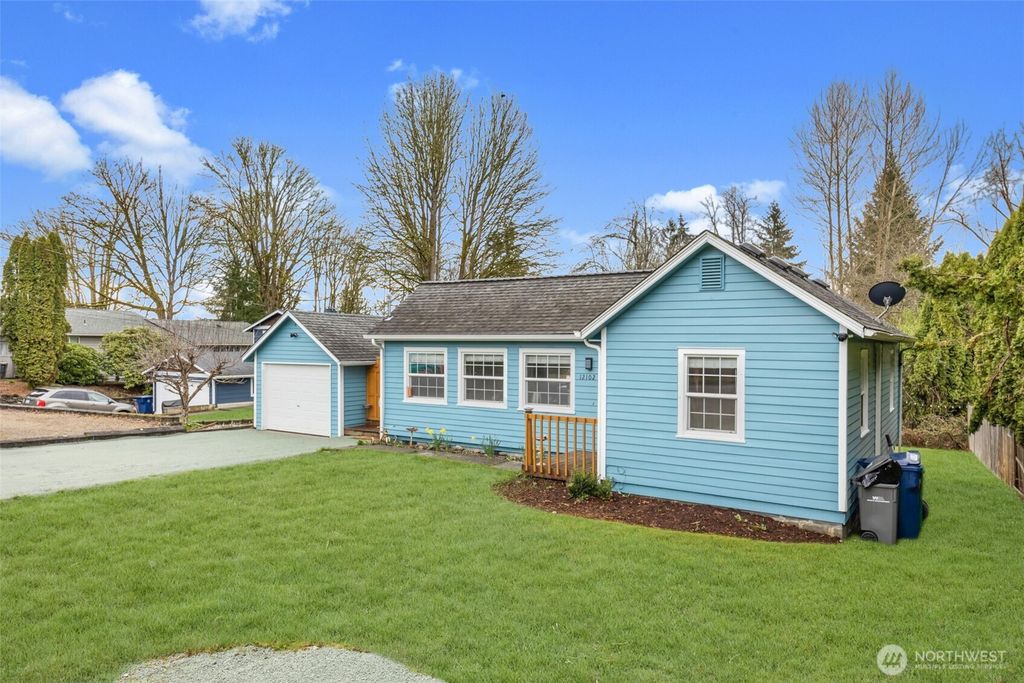 Photo of 12102 22nd Street NE, Lake Stevens, WA 98258 (MLS # 2350103)