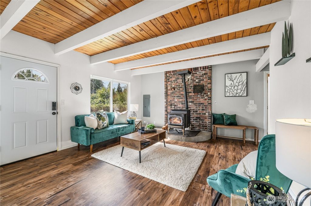 Photo of 20125 131st Pl Pl NE, Granite Falls, WA 98252 (MLS # 2439403)