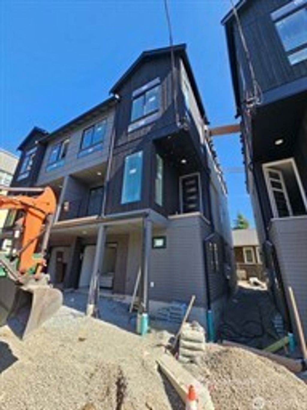 Photo of 4466 Midvale Avenue N, Seattle, WA 98103 (MLS # 2518363)