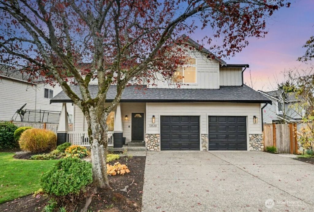 Photo of 13530 43rd Avenue SE, Mill Creek, WA 98012 (MLS # 2454948)