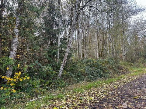 7609 Lakeside Street SW Olympia WA 98512