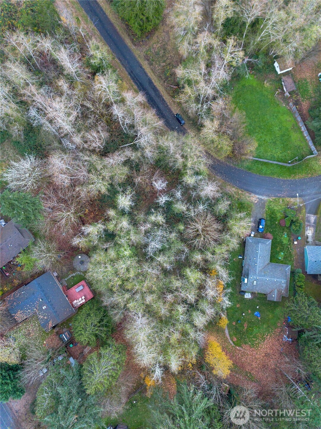 7609 Lakeside Street SW