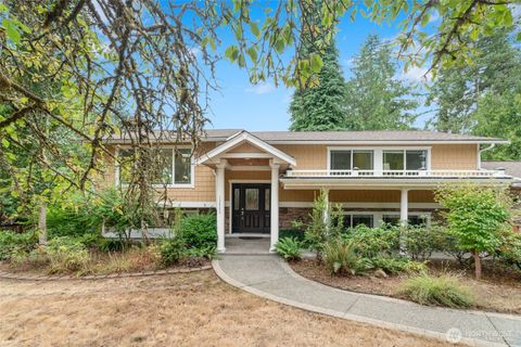 Photo of 12623 NE 28th Street, Bellevue, WA 98005 (MLS # 2421795)