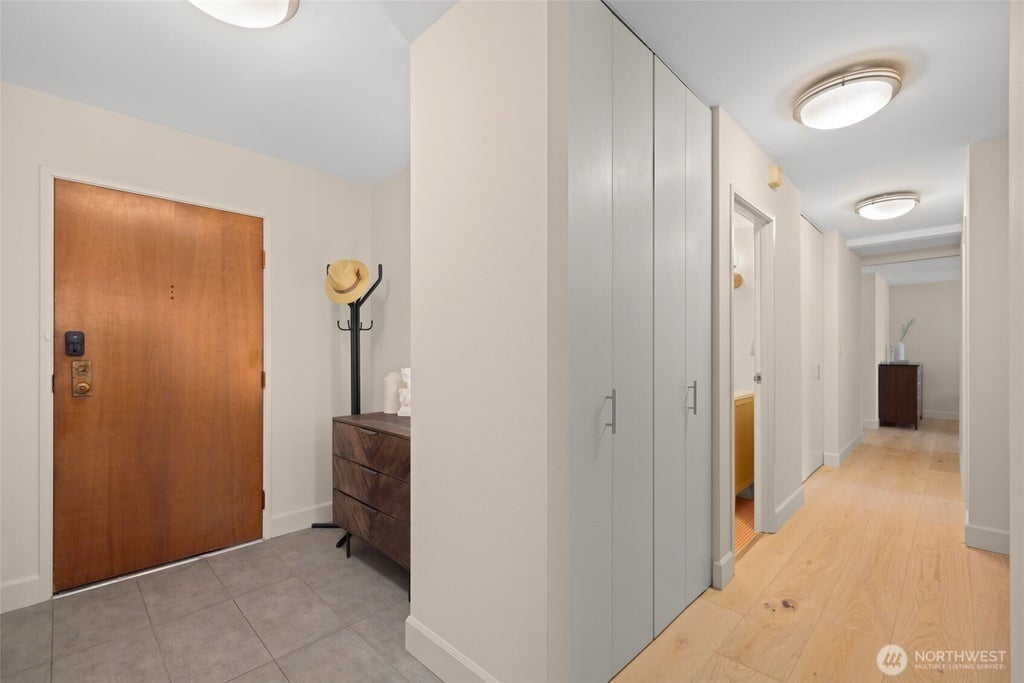 Photo of 2100 3rd Avenue #1005, Seattle, WA 98121 (MLS # 2541716)