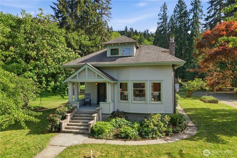 Photo of 20015 NE 50th Street, Redmond, WA 98053 (MLS # 2527578)