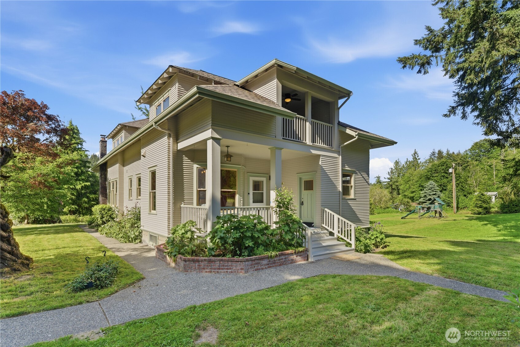 20015 NE 50th Street