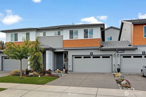 Photo of 19414 37th Avenue SE #B, Bothell, WA 98012 (MLS # 2445000)