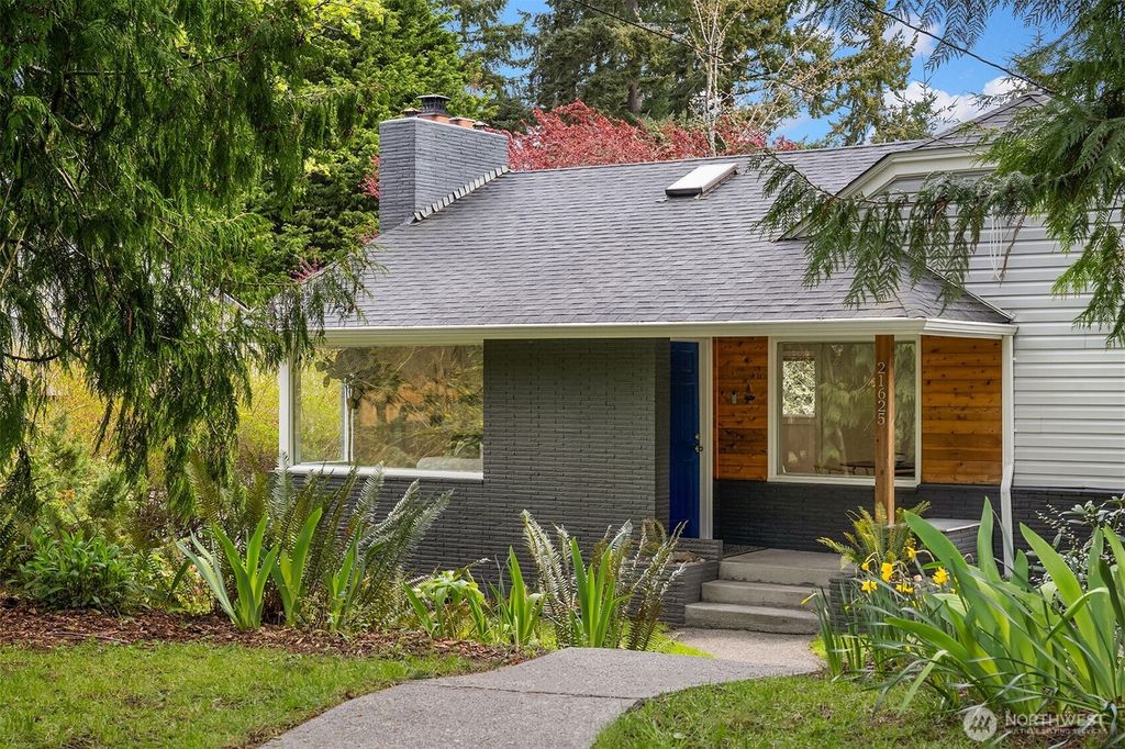 Photo of 21625 92nd Avenue W, Edmonds, WA 98020 (MLS # 2508765)