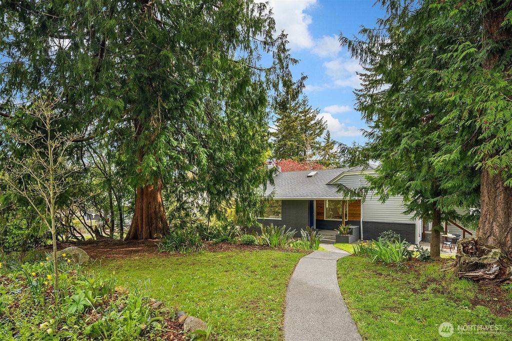Photo of 21625 92nd Avenue W, Edmonds, WA 98020 (MLS # 2508765)