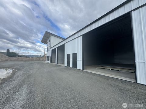 Photo of 73 E Shop Avenue #B10, Chelan, WA 98816 (MLS # 2513401)