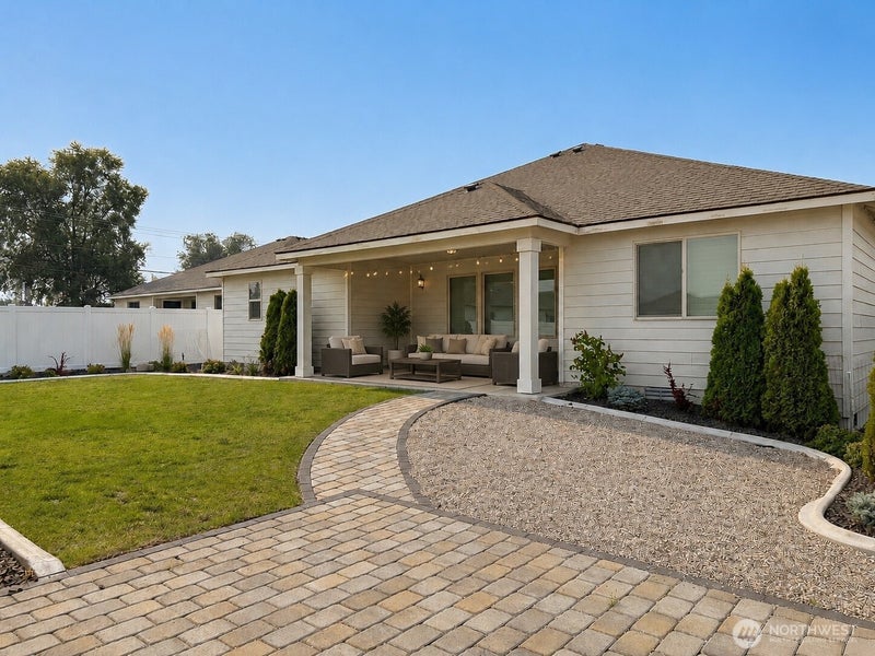 4212 W Sandy Court