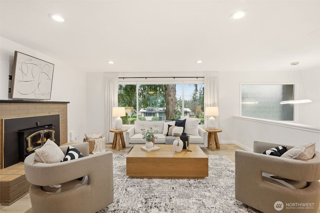 Photo of 20325 24th Place W, Lynnwood, WA 98036 (MLS # 2460447)