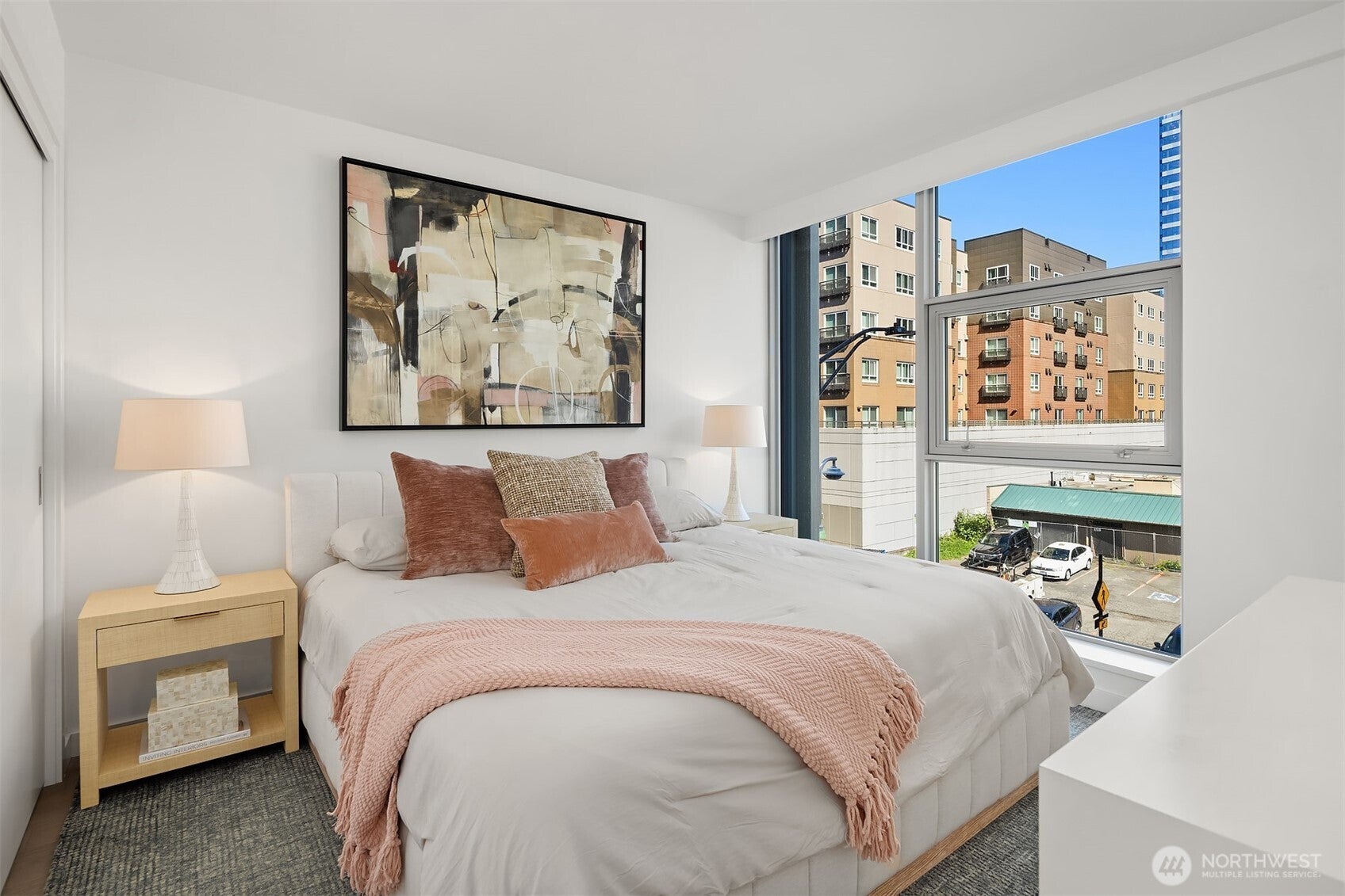 188 Bellevue Way NE 311