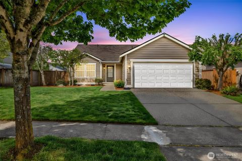 Photo of 118 Wind River Drive, Chehalis, WA 98532 (MLS # 2508974)