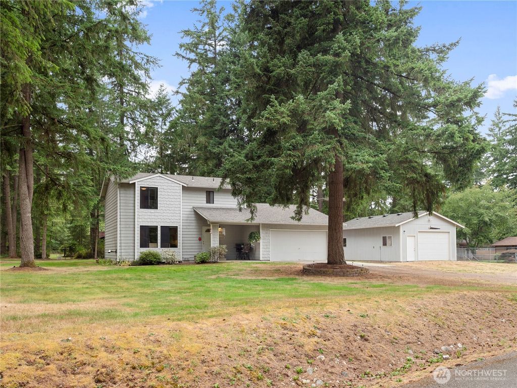 Photo of 32009 162nd Avenue SE, Auburn, WA 98092 (MLS # 2428554)