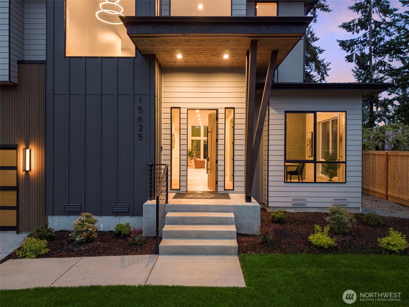 15625 SE 9th Street