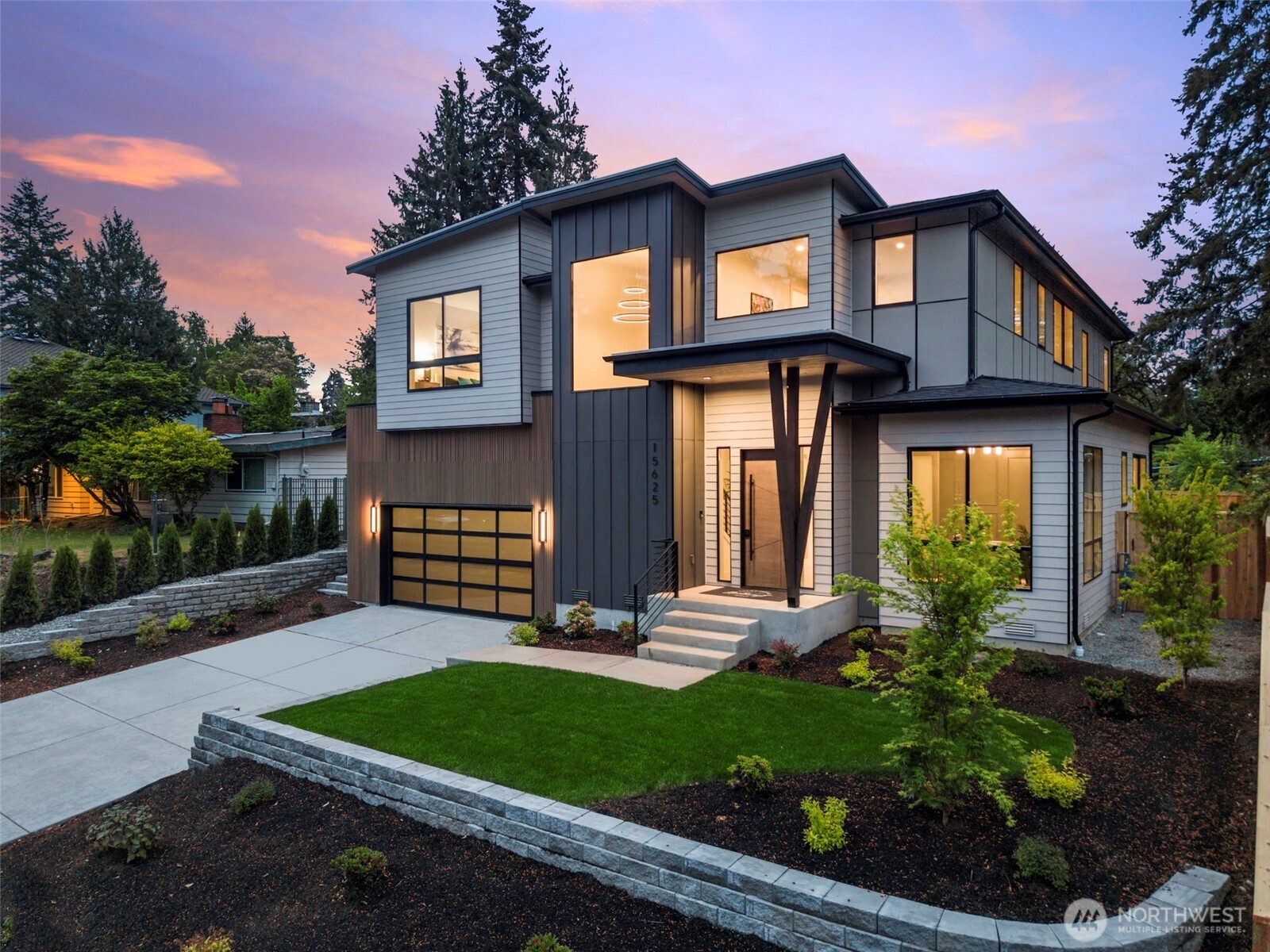 15625 SE 9th Street