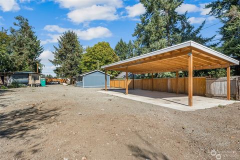 A home in Yelm