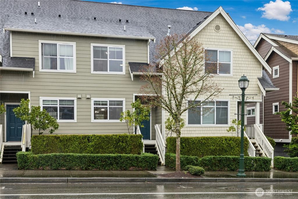 Photo of 2343 NE Park Drive, Issaquah, WA 98029 (MLS # 2494743)