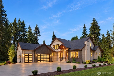 Photo of 12103 202nd Street SE, Snohomish, WA 98296 (MLS # 2582952)