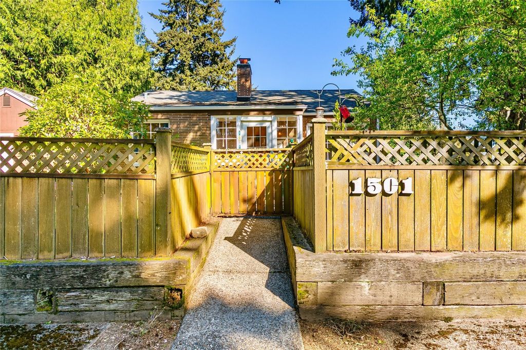 Photo of 1501 N Mason Avenue, Tacoma, WA 98406 (MLS # 2505921)