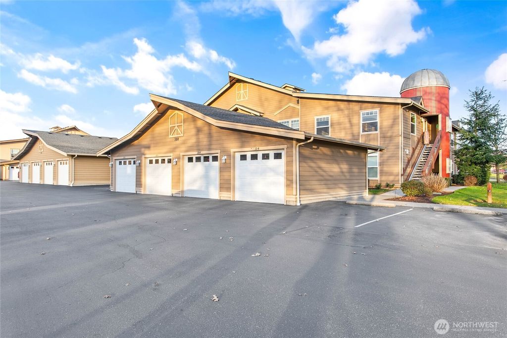 Photo of 300 Homestead Boulevard S #104, Lynden, WA 98264 (MLS # 2457257)