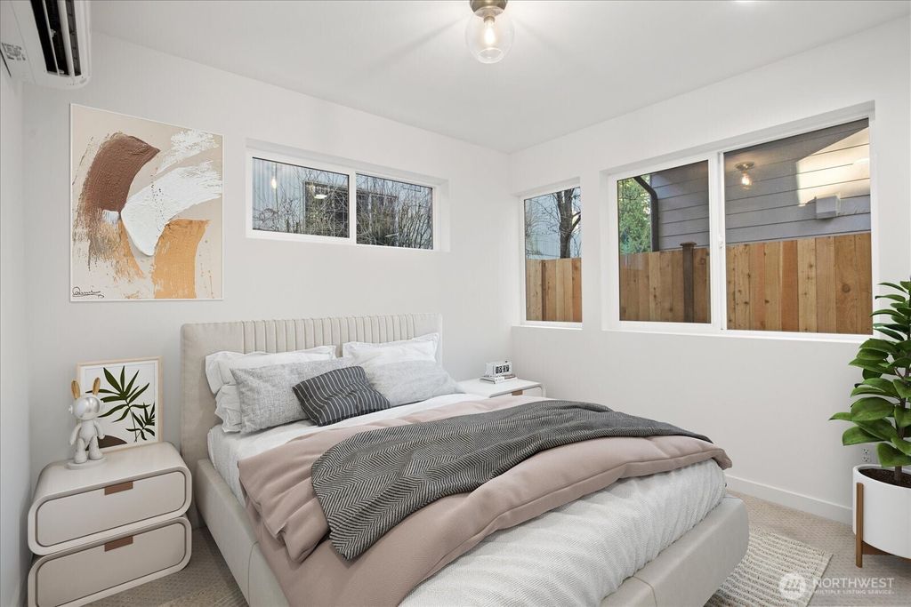 Photo of 10748 Interlake Avenue N, Seattle, WA 98133 (MLS # 2494738)