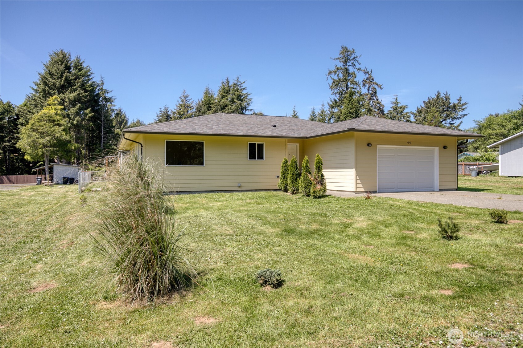 44 Hale Avenue