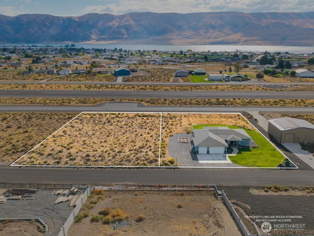 Photo of 449 Airport Way SW, Mattawa, WA 99349 (MLS # 2462989)